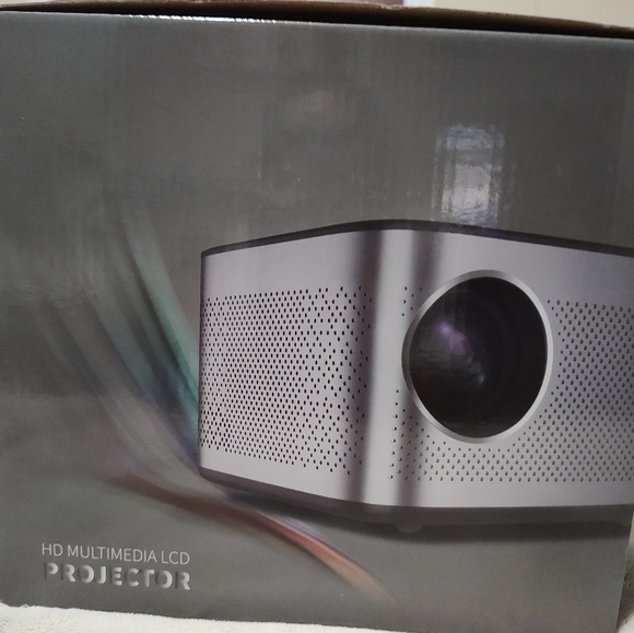 Hd Multimedia LCD Projector - Picture 2 of 5
